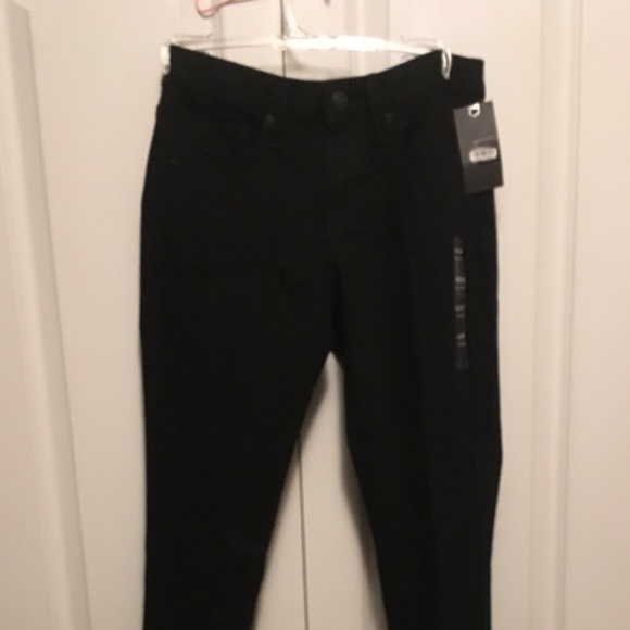 Mossimo mid-rise skinny Black with power stretch - Picture 3 of 4
